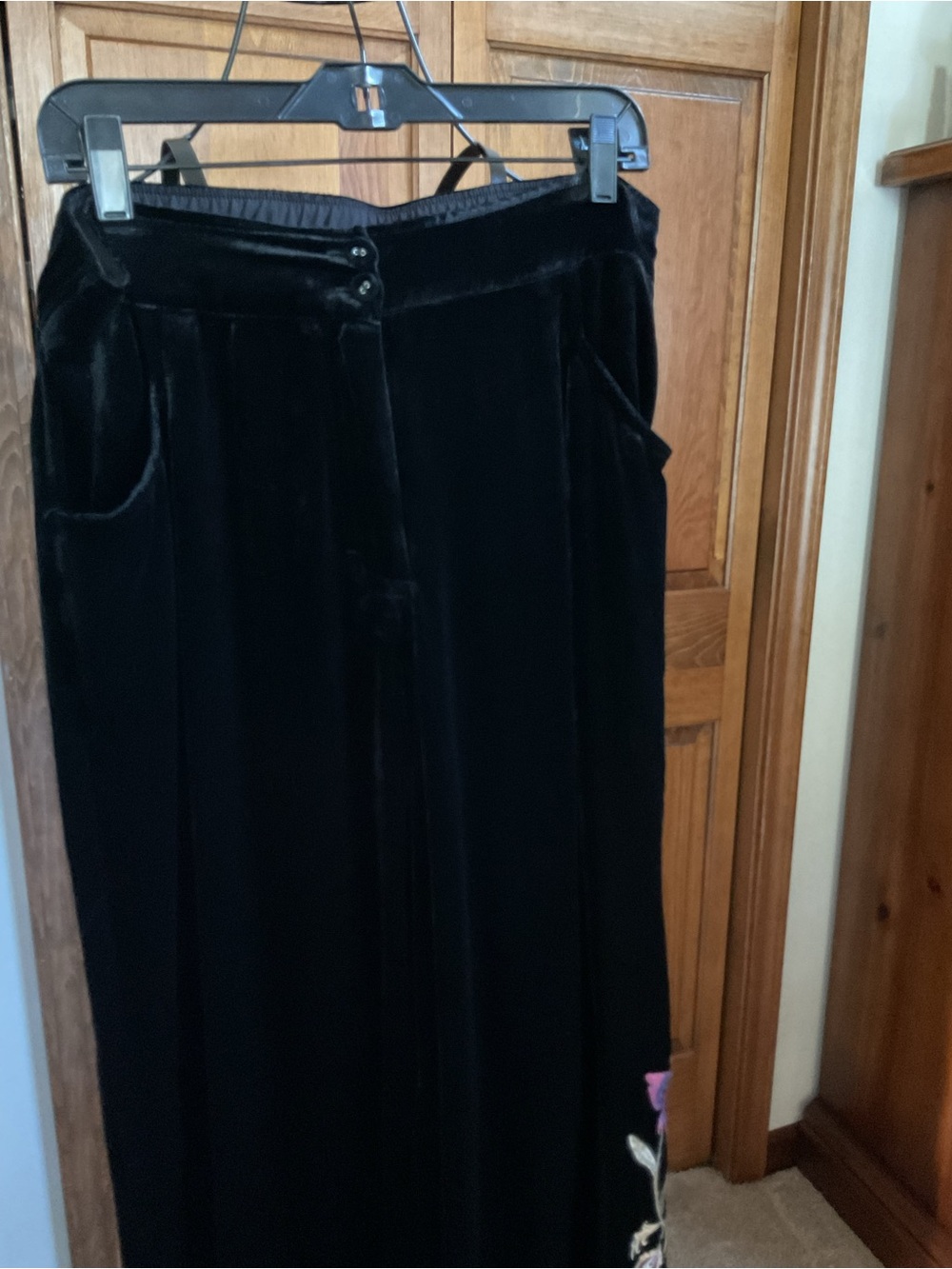 Johnny Was Black Velvet Wide-Leg Pants with Pink & Blue Floral Embroidery, Large - Picture 7 of 9